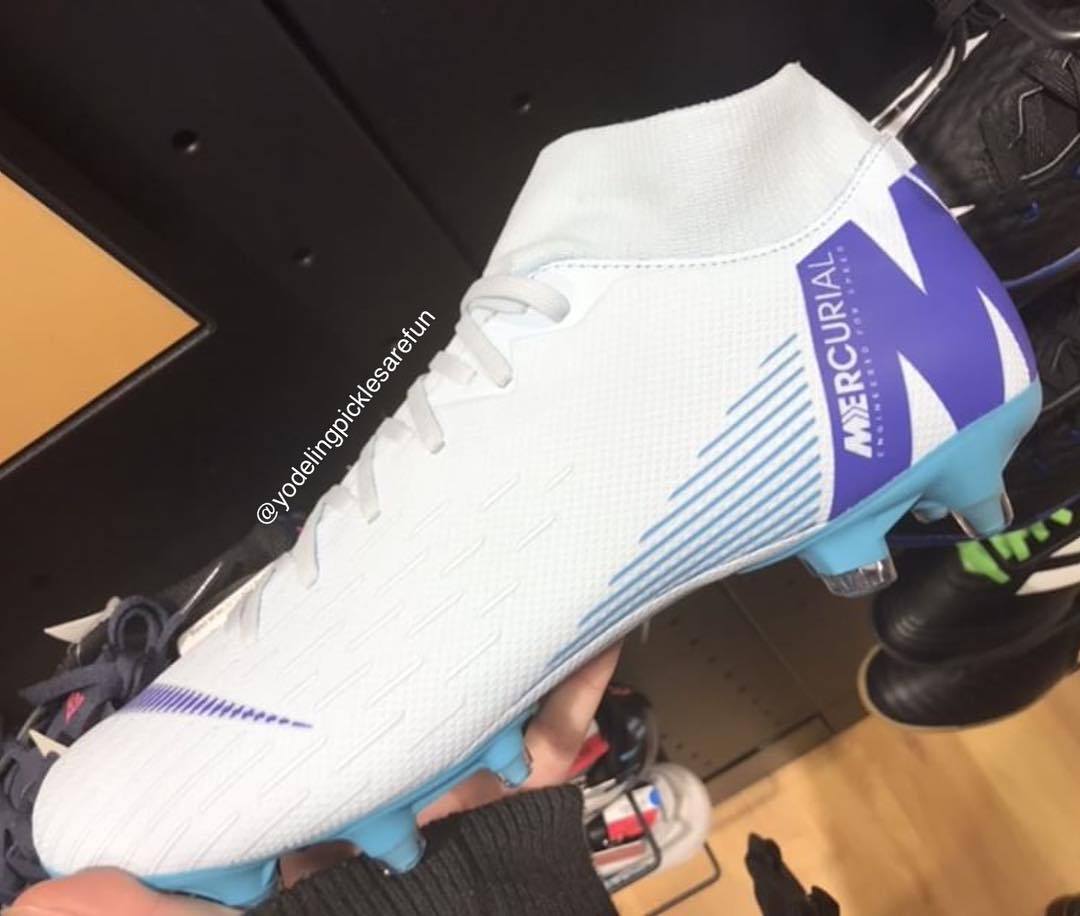 Nike mercurial superfly ice top blue